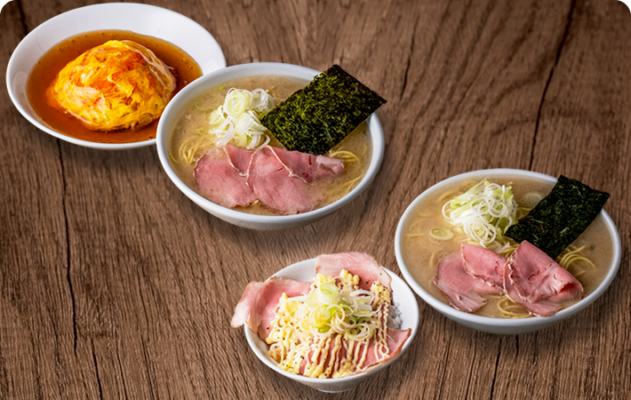 Cセット<br>1.豚骨ラーメン＋ミニ天津飯<br>2.豚骨ラーメン＋チャーシュー丼